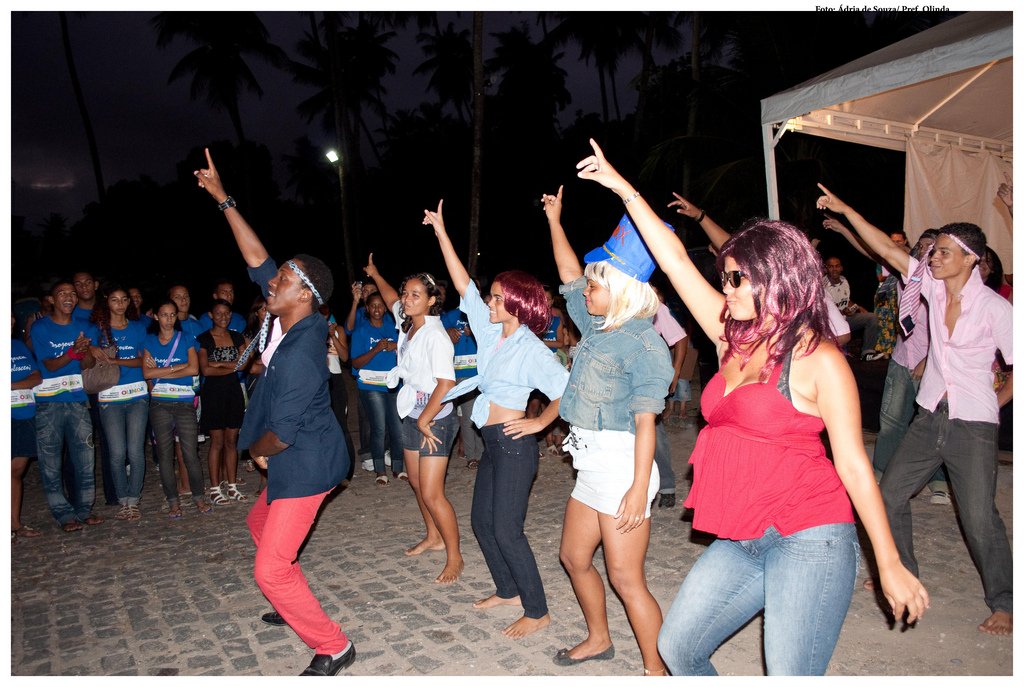 6436209629_d85e9d8cd4_b_2016-02-28