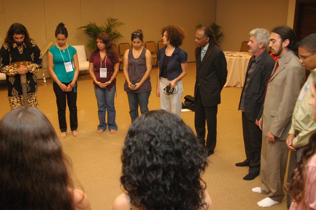 698599638_72951086ea_b_2016-02-13