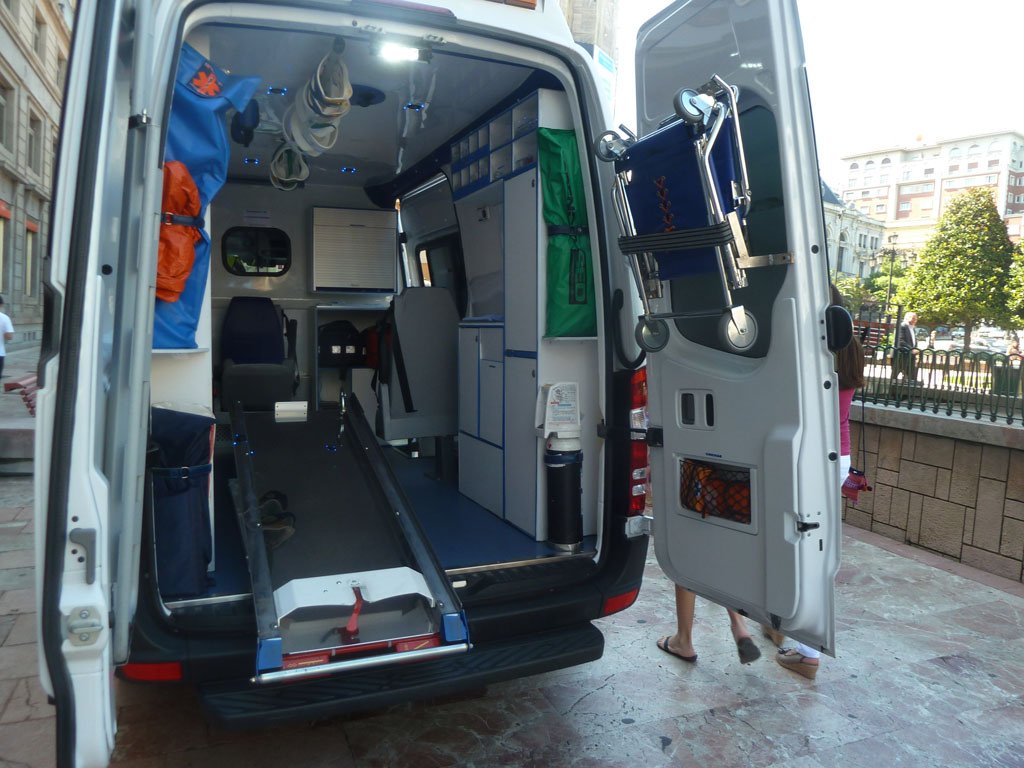 6150500692_9e269ee295_b_2016-03-25